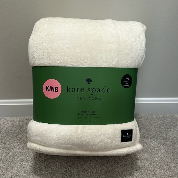 kate spade Other - NWT Kate Spade KING Plush Blanket